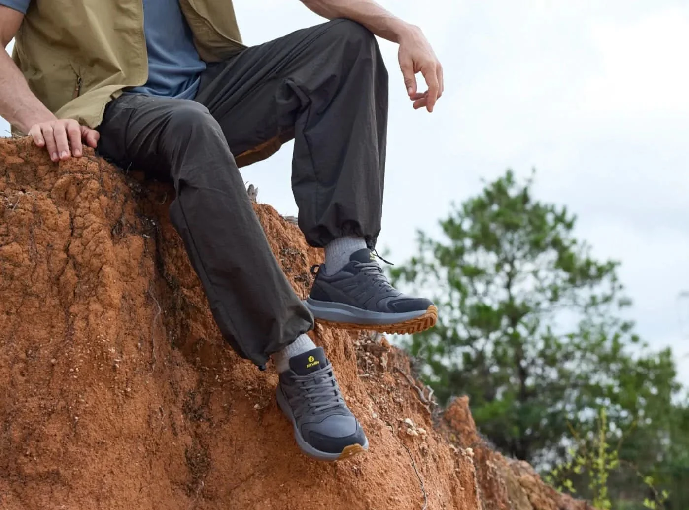 Men's Sturdy Core V4 Low - Image 20