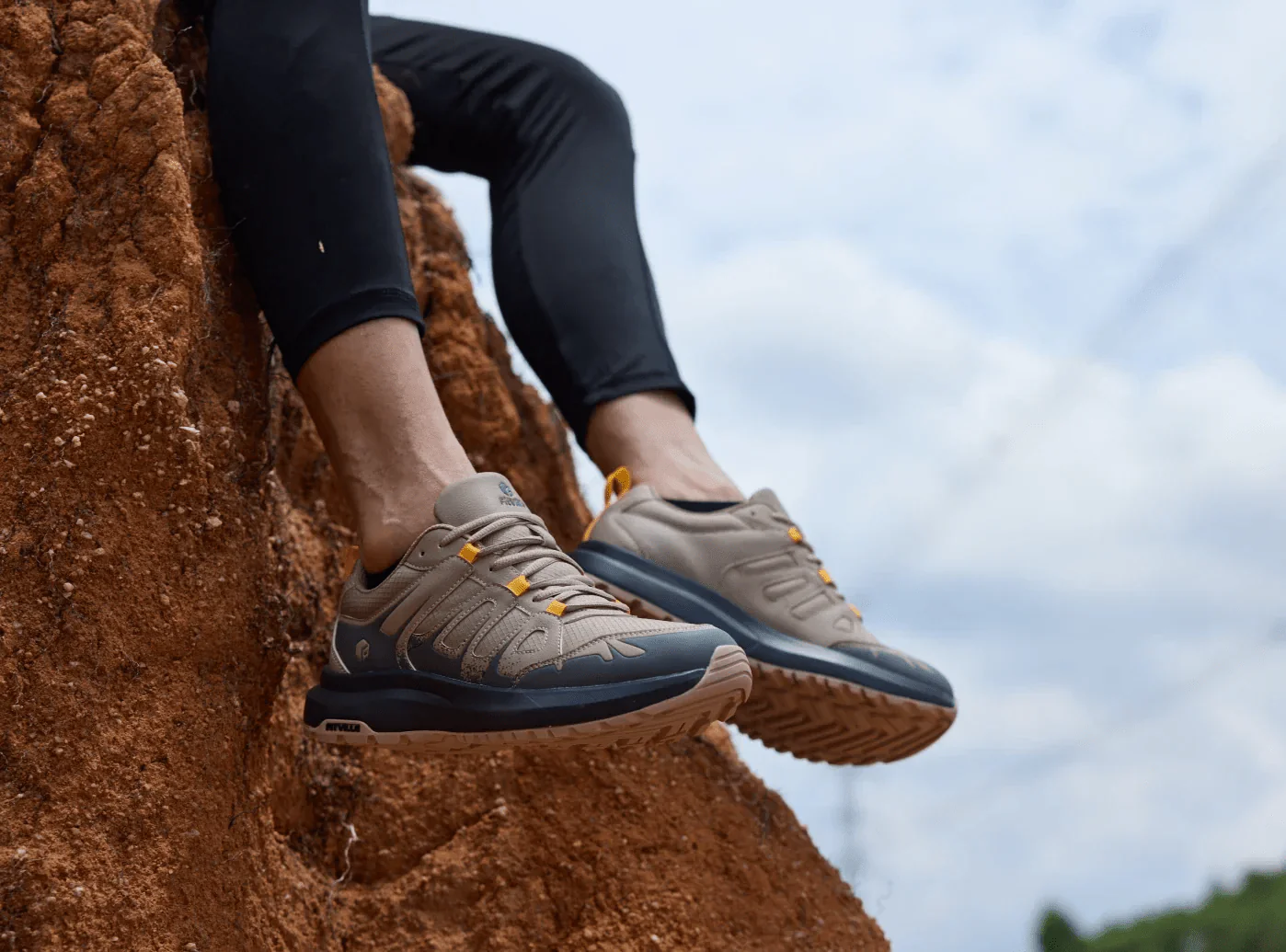 Men's Sturdy Core V5 Low - Image 20