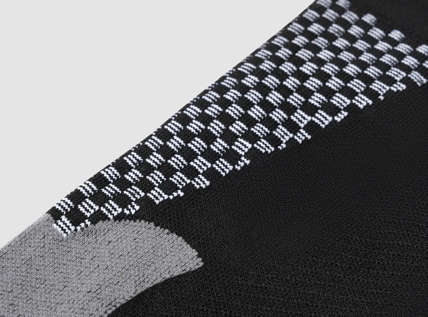 FitVille MuscleMate Sports Compression Socks V2 (Unisex) - Image 8